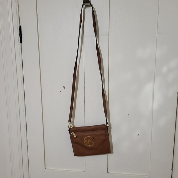 Michael Kors purse - Picture 3 of 7